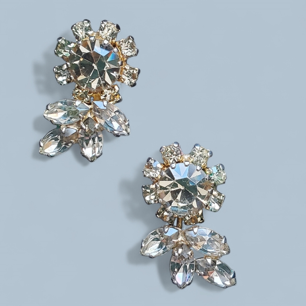 Sherman  1950s Clip On Earrings Champagne Colour Rhinestones Signed